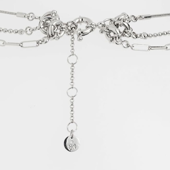 SOMETHING NAVY Layered Disc Pendant Necklace - Picture 3 of 3